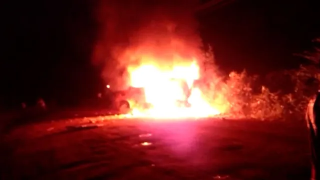 Imagem ilustrativa da notícia Vídeo: criminosos explodem carro-forte em rodovia do interior do Pará