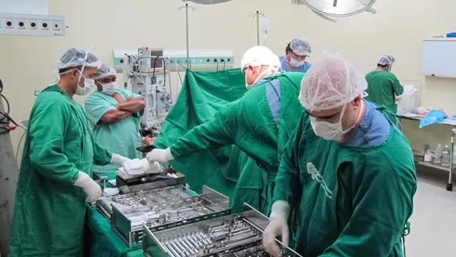 Imagem ilustrativa da notícia Hospital de Santarém realiza procedimento oncológico raro no país