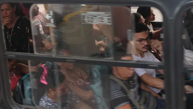 Imagem ilustrativa da notícia Grupos de WhatsApp mudam o jeito de pegar ônibus em Belém 