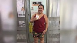Imagem ilustrativa da notícia Ganhadora de ingresso para show do Paulinho Gogó resgata prêmio