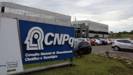 Imagem ilustrativa da notícia Bolsas do CNPq serão pagas em outubro, diz ministro