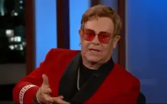 Em seu livro de memórias Elton John disse que Madonna era uma pessoa "ingrata" e "desagradável".