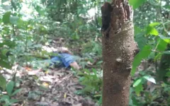 Segundo moradores, o homem assassinado teria cometido um estupro, fato que ainda está sendo investigado pela polícia. 