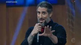O apresentador preferiu entrar na brincadeira