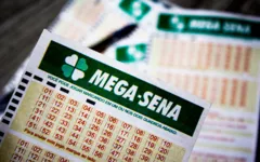 Imagem ilustrativa da notícia Mega-Sena acumula e vai pagar R$ 42 milhões no próximo sorteio