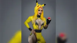 Imagem ilustrativa da notícia Filho do novo presidente da Argentina faz sucesso na web como drag queen 