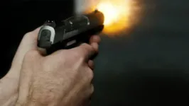 Imagem ilustrativa da notícia Bandidos invadem velório e atiram em defunto