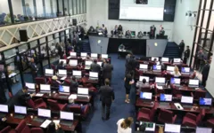 Sessões plenárias são retomadas a partir de hoje. 
