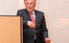 Segundo o professor, ele matou a jovem sem querer após uma discussão
