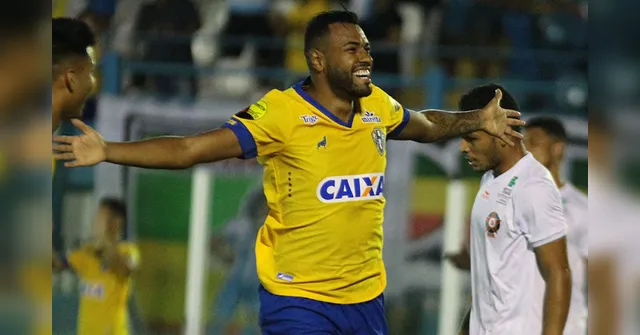 Imagem ilustrativa da notícia Cassiano deixa clube da Série A para assinar com ex-time de Paulo Rangel