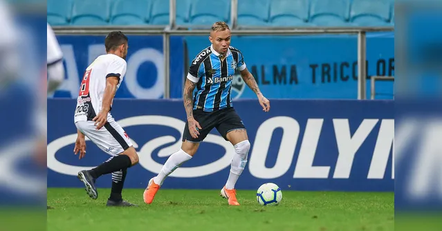 Imagem ilustrativa da notícia Vasco tenta se colocar na briga pelo G-6 em
duelo com o Grêmio