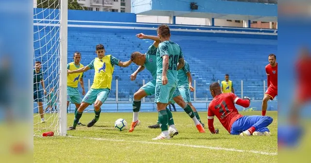 Imagem ilustrativa da notícia Paysandu treina a portas fechadas na Curuzu de olho no Re-Pa