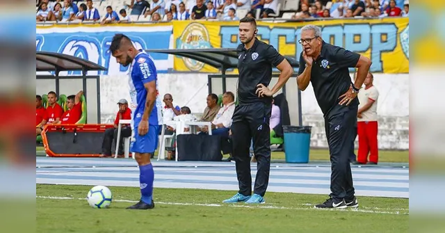 Imagem ilustrativa da notícia Chega de empate! Hélio dos Anjos quer mudança na postura do Papão