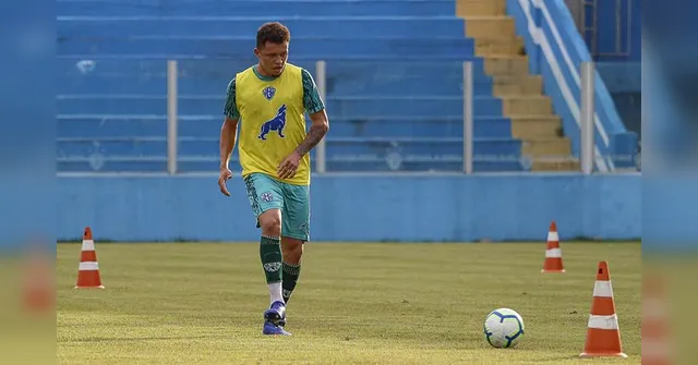 Imagem ilustrativa da notícia Ritmo de jogo coloca Papão atrás em final da Copa Verde