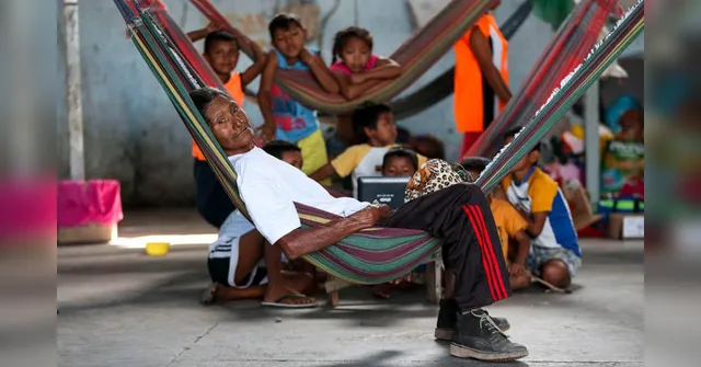 Imagem ilustrativa da notícia Líderes discutem solução para matricular crianças venezuelanas na escola