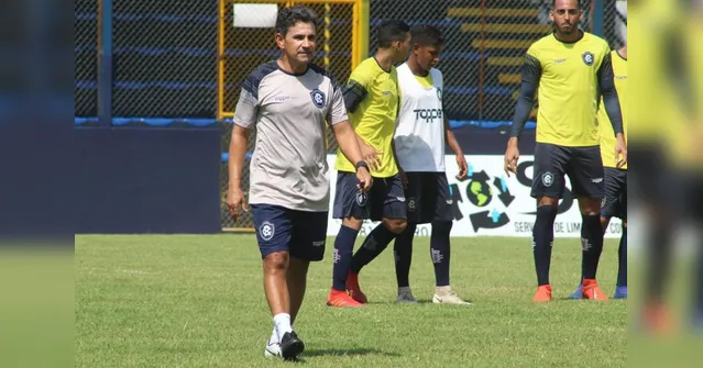 Imagem ilustrativa da notícia Treinador remista alerta time para partida fora de casa pela Copa Verde