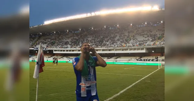 Imagem ilustrativa da notícia Atacante agradece grupo após gol no clássico