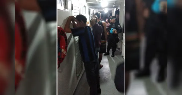 Imagem ilustrativa da notícia Passageiros são detidos por usarem maconha dentro de barco em Barcarena