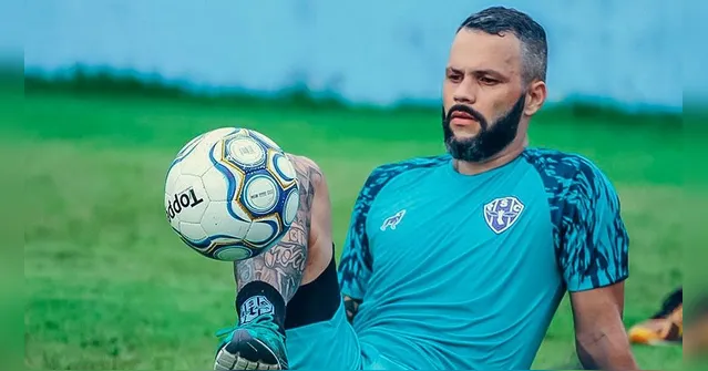 Imagem ilustrativa da notícia Paulo Rangel alfineta Paysandu após empate em casa