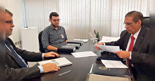 Imagem ilustrativa da notícia Jader propõe emendas para socorrer universidades federais