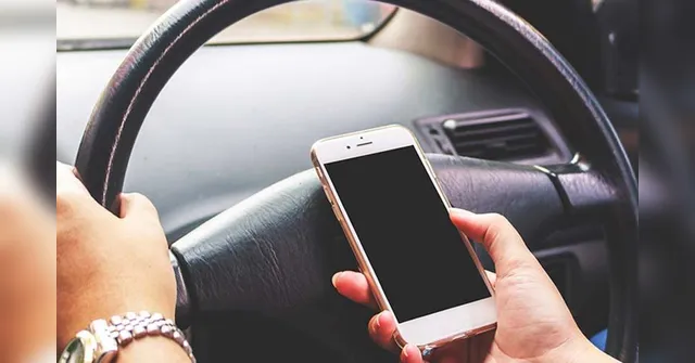 Imagem ilustrativa da notícia Uso de celular no trânsito resulta em 1.536 infrações