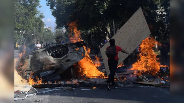 Imagem ilustrativa da notícia Onda de protestos violentos no Chile já matou 10 pessoas