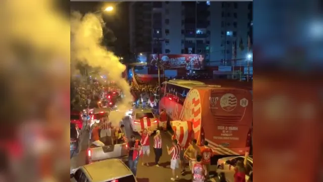 Imagem ilustrativa da notícia Paraenses do Náutico são recebidos com grande festa no Recife