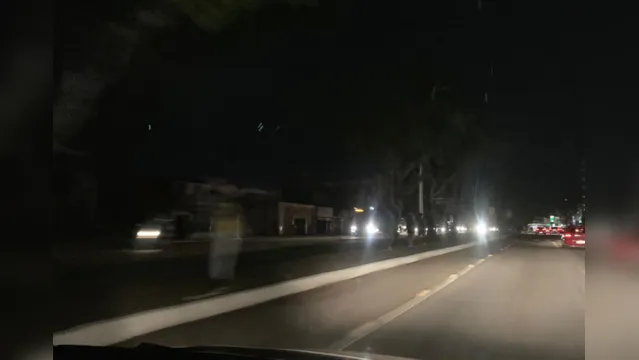 Imagem ilustrativa da notícia Chuva deixa bairros de Belém sem energia na noite desta quinta (3)