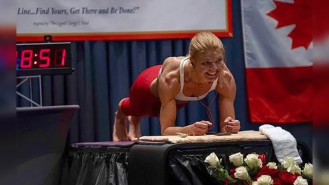 Imagem ilustrativa da notícia Atleta bate recorde mundial após ficar 4 horas em prancha abdominal 