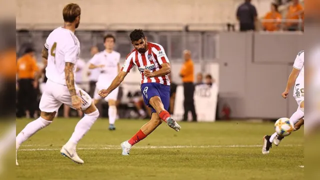 Imagem ilustrativa da notícia Atlético de Madrid goleia Real por 7 a 3 com gols e expulsão de
Diego Costa; assista!