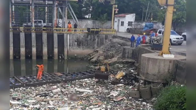 Imagem ilustrativa da notícia Corpo em decomposição é encontrado dentro de canal em Belém