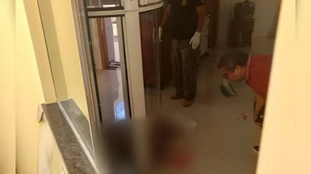 Imagem ilustrativa da notícia Homem morre esmagado por elevador em Santarém