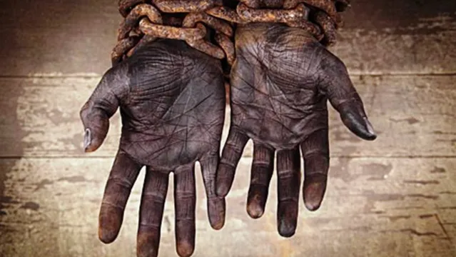 Imagem ilustrativa da notícia Mulher denuncia colega de trabalho que desejou volta da escravidão