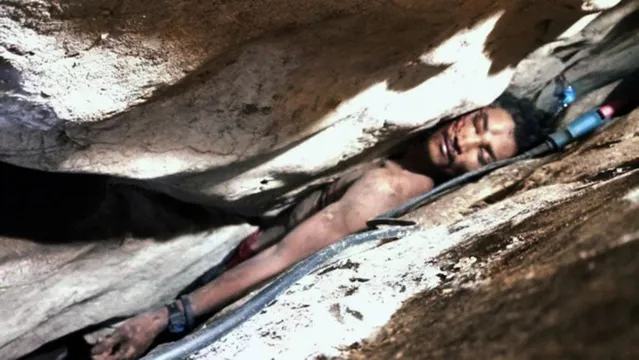 Imagem ilustrativa da notícia Homem fica preso em montanha por 4 dias após escorregar