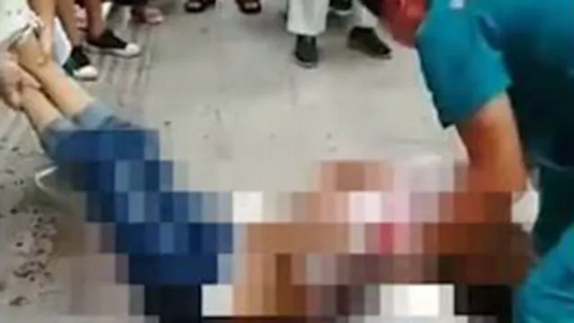 Imagem ilustrativa da notícia Jovem mata namorado a tesouradas após ele chamá-la de gorda