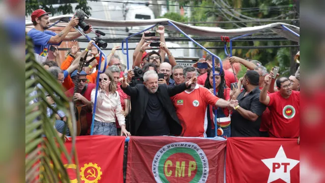 Imagem ilustrativa da notícia Globo
divulga nota em resposta após discurso de Lula