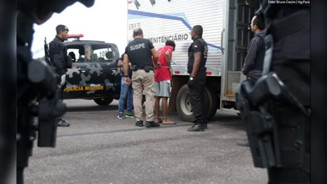 Imagem ilustrativa da notícia Vinte e seis presos envolvidos em mortes em presídio chegam em Belém 