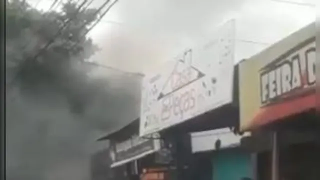 Imagem ilustrativa da notícia Casa de bolo pega fogo no Guamá; veja o vídeo