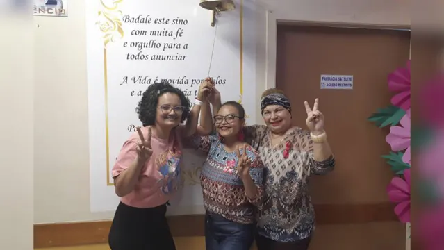 Imagem ilustrativa da notícia Pacientes curados do câncer estreiam "Sino da Vitória" no Ophir Loyola