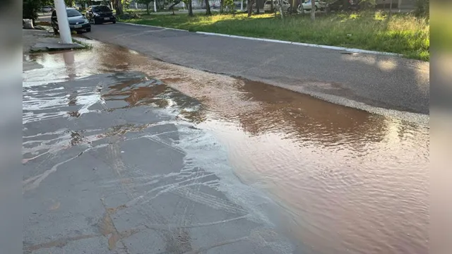 Imagem ilustrativa da notícia Tubulação quebra e moradores do bairro de Belém ficam sem água