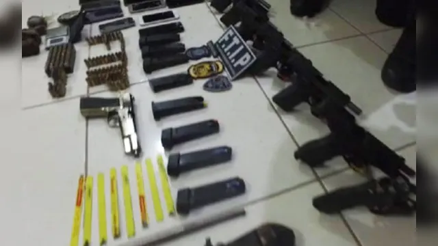 Imagem ilustrativa da notícia 12 armas são apreendidas em esgoto de penitenciária no Pará