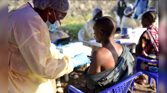 Imagem ilustrativa da notícia OMS declara "emergência global" por causa do Ébola