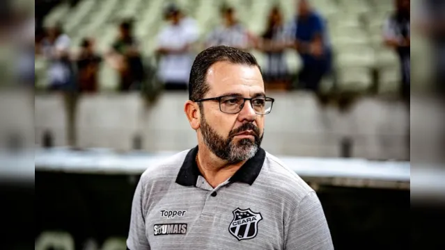 Imagem ilustrativa da notícia Ceará anuncia saída de treinador após má campanha na Série A