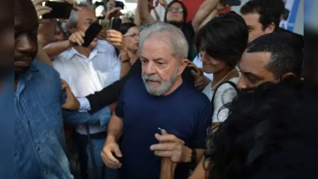 Imagem ilustrativa da notícia STF retoma hoje votação que pode tirar Lula da prisão