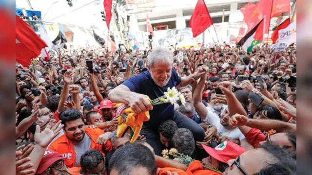 Imagem ilustrativa da notícia STF revoga prisão após condenação em segunda instância e Lula pode ser solto