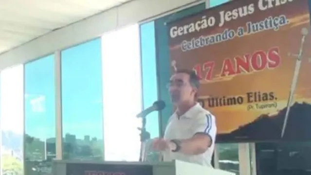 Imagem ilustrativa da notícia Pastor prega que 'homossexualismo é possessão demoníaca'; veja o vídeo!