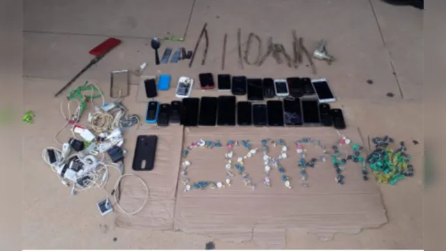Imagem ilustrativa da notícia Vinte e dois celulares são encontrados em presídio no Pará