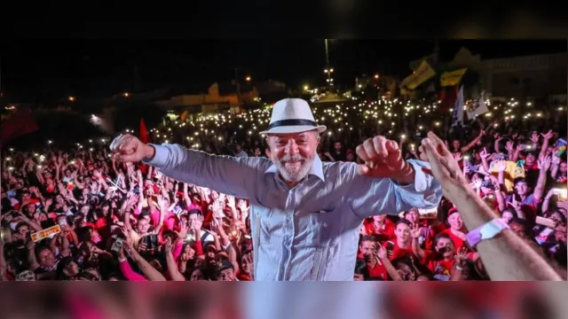 Imagem ilustrativa da notícia Justiça determina que Lula seja solto hoje