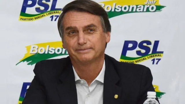 Imagem ilustrativa da notícia Bolsonaro deixa o PSL, afirma o presidente do partido