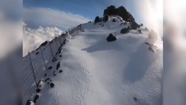 Imagem ilustrativa da notícia Vídeo mostra últimos momentos de youtuber que morreu congelado após cair de monte